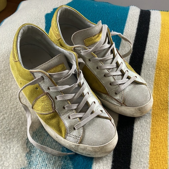 Preloved Philippe Model sneakers! 💛 - Picture 2 of 15